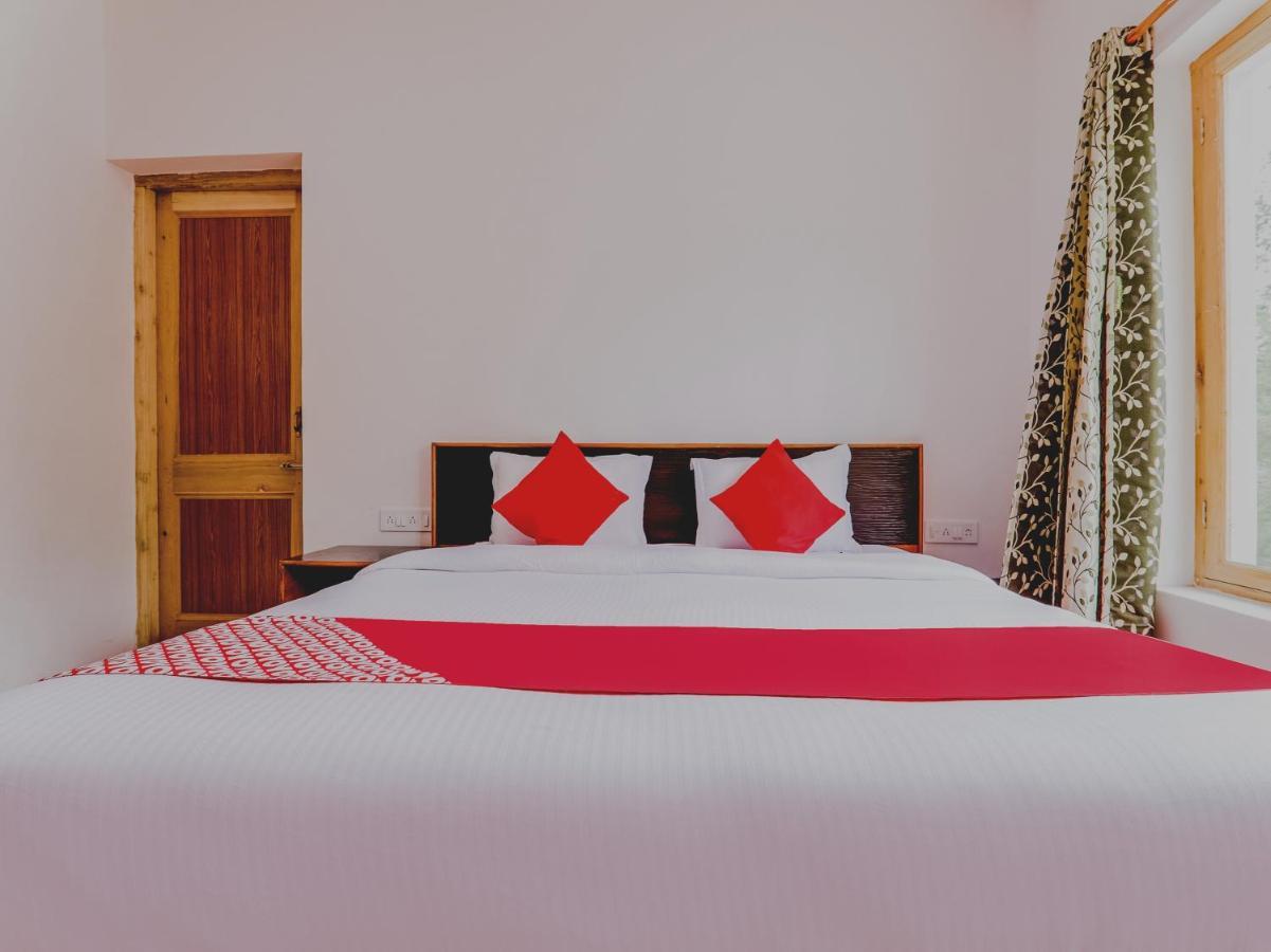 Oyo 72466 Hotel Yuvraj Shivpurī Exteriör bild